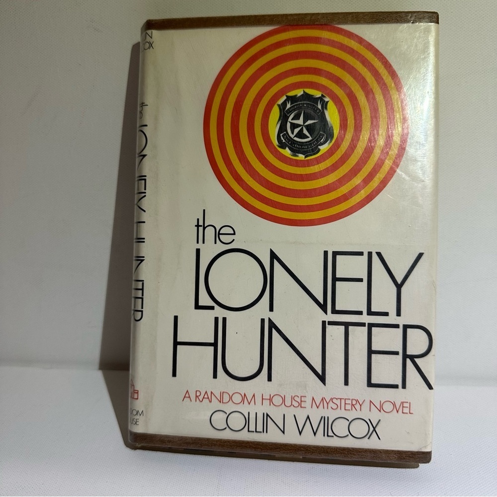 The Lonely Hunter Mystery Novel by Collin Wilcox: First Edition 1969 - Picture 2 of 8